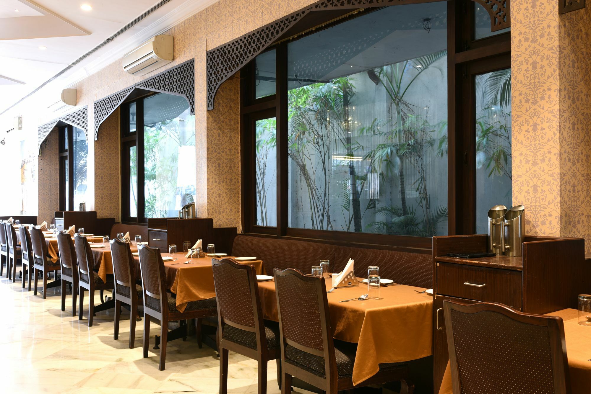 Treebo Trend Wood Bridge Hotell Hyderabad Eksteriør bilde